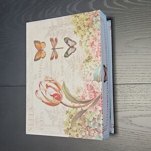 Fleur, large storage box NWOT